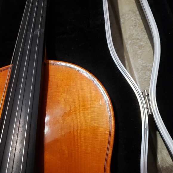 Intermediate Student Viola - Picture 4 of 6